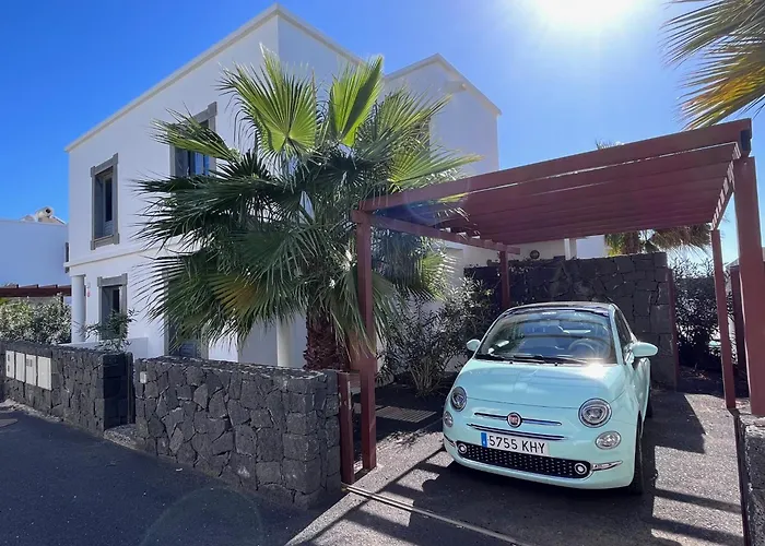 Ariana - ヴィラ *