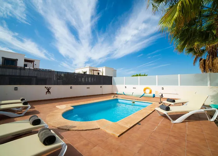 Ariana - Πλάγια Μπλάνκα